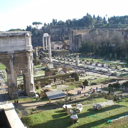 Bed & Breakfast Central Palace Colosseum
